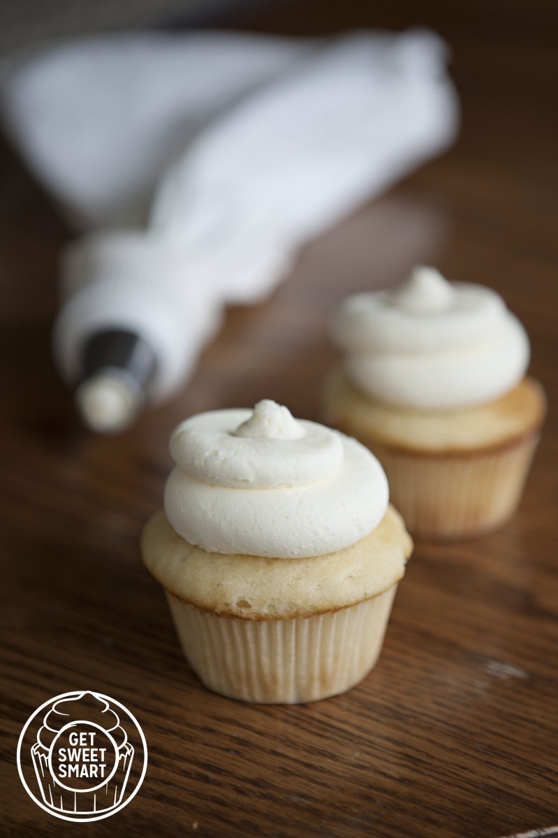 Vanilla Cupcakes with Cream Cheese Frosting Vanilla Cupcakes with Cream Cheese Frosting