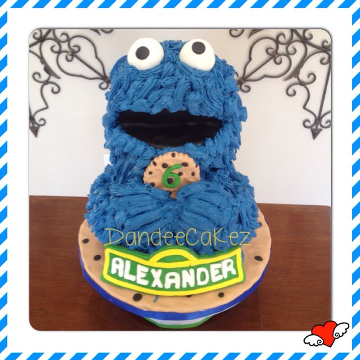 3D Cookie Monster Cake