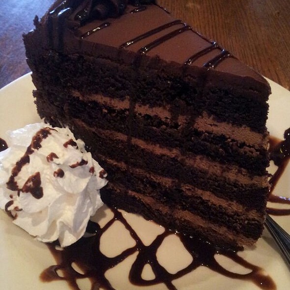 Cheesecake Factory Chocolate Tower Cake Cheesecake Factory Chocolate Tower Cake