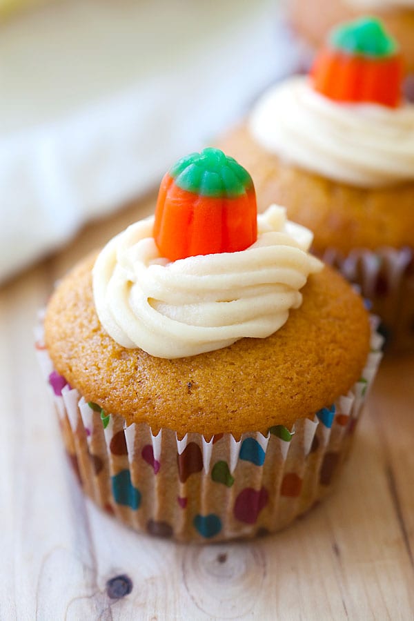 Cream Cheese Filled Pumpkin Cupcakes