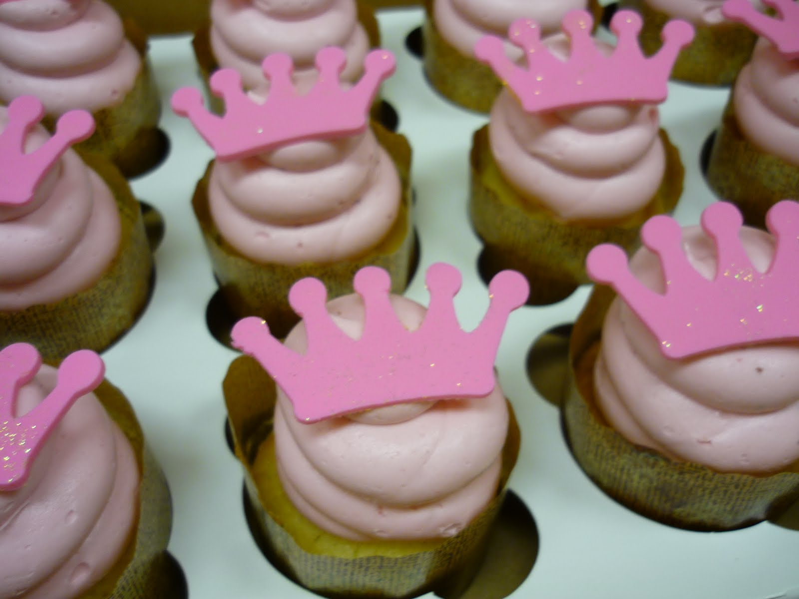 Cupcakes Pink Princess Crowns