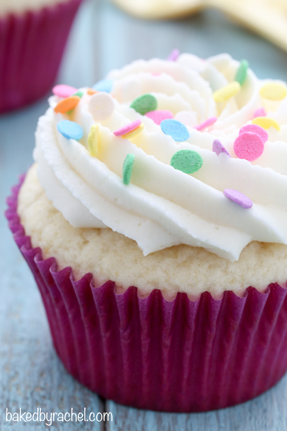 Cupcakes with Buttercream Frosting