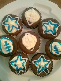 Dallas Cowboys Birthday Cupcakes