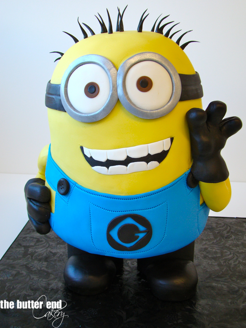 Despicable Me Minion Cake