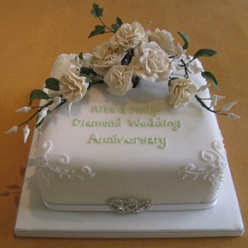 Diamond Anniversary Wedding Cake Diamond Anniversary Wedding Cake