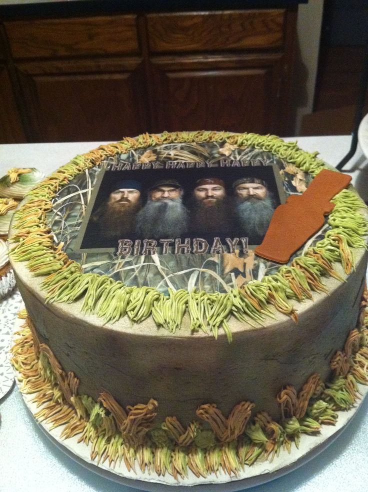 Duck Dynasty Camo Cake