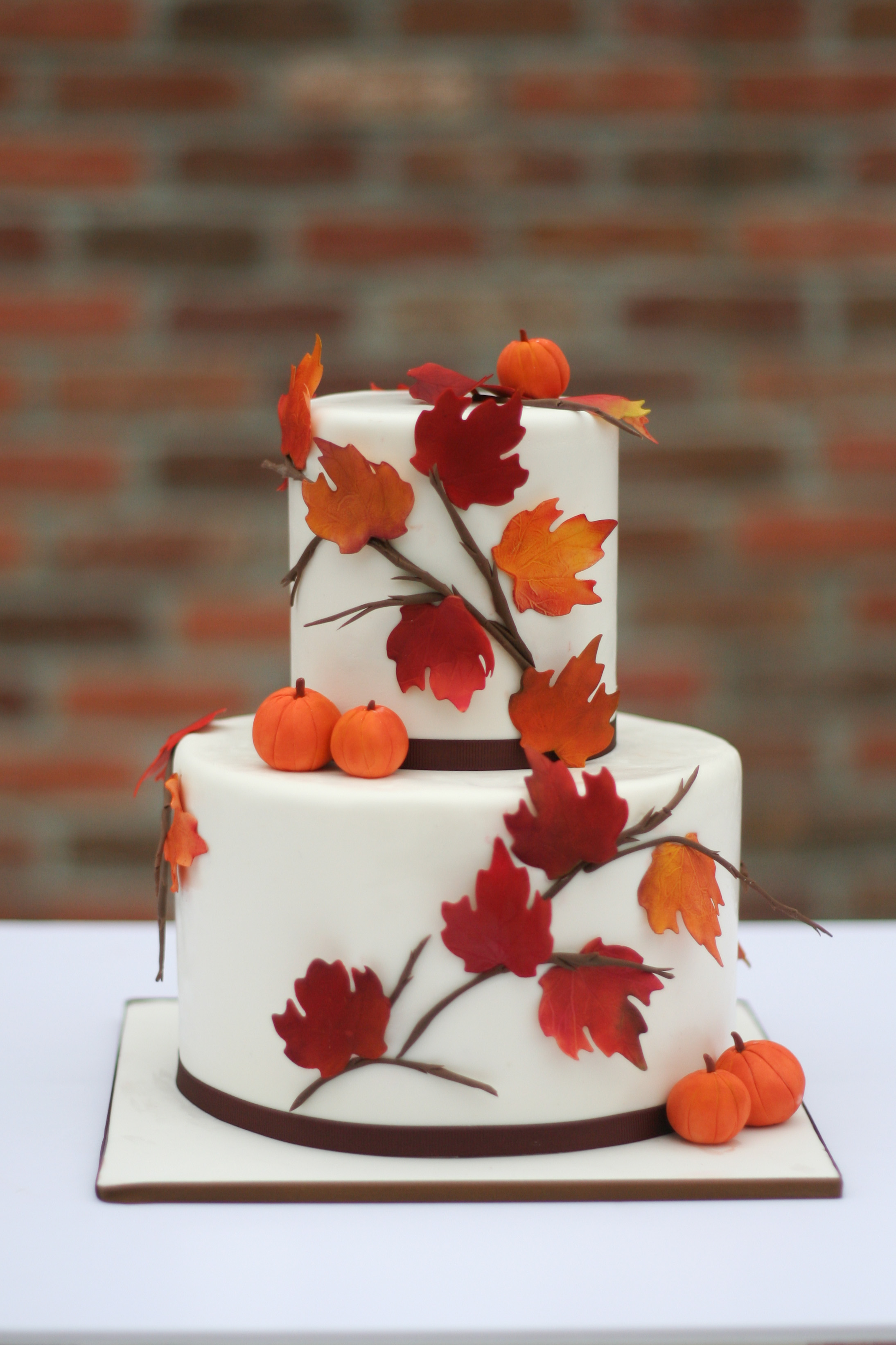 Fall Wedding Cake Designs