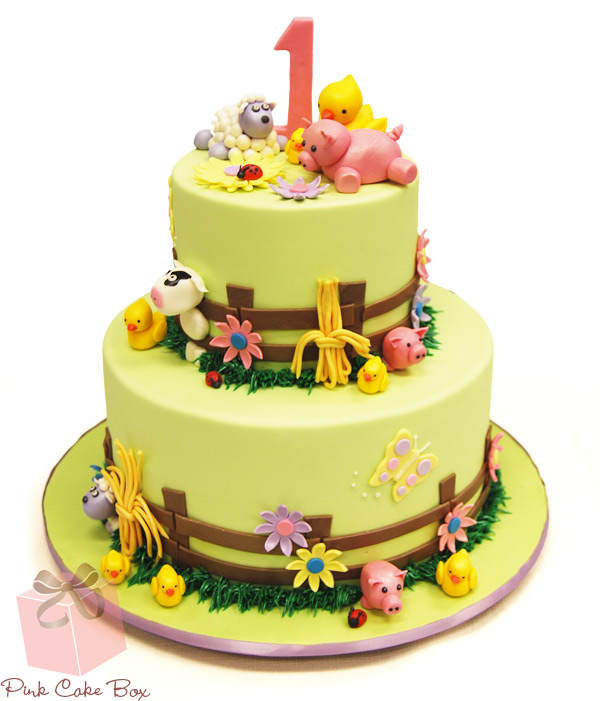 Farm and Animal Birthday Cake