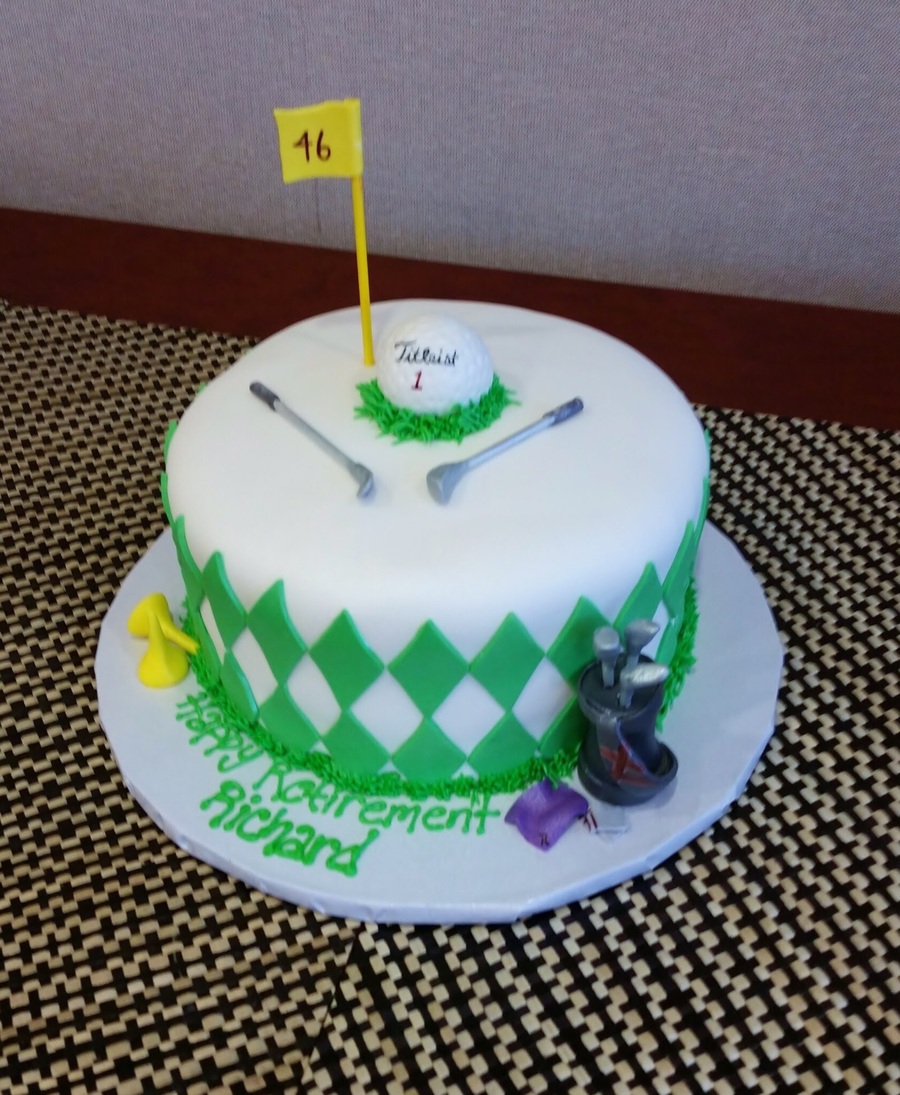 Golf Retirement Cake