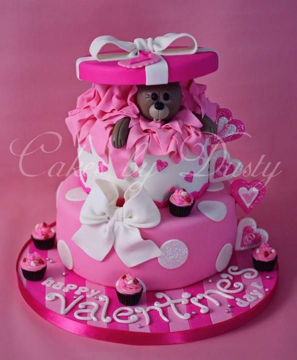 Happy Valentine's Birthday Cakes Happy Valentine's Birthday Cakes