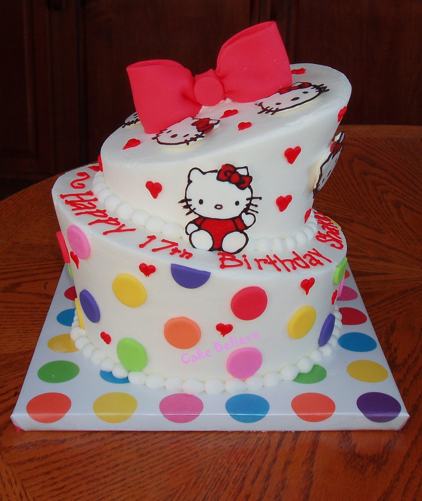 Hello Kitty Cake