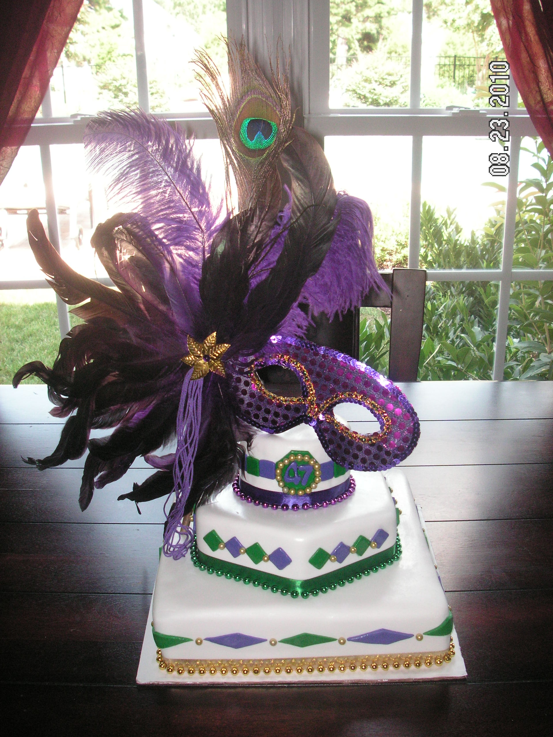 Mardi Gras Cake