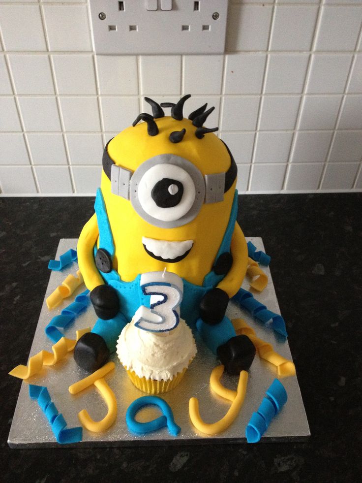 Minions Birthday Cake Boys