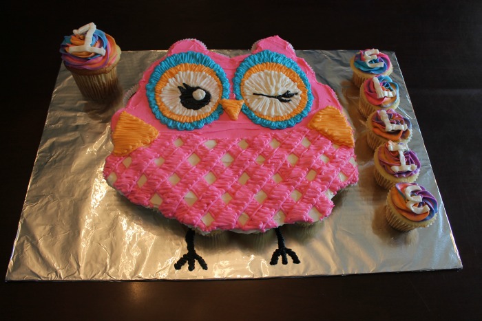 Owl Shaped Cupcake Cake