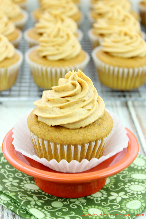 Pumpkin Cupcakes with Cream Cheese Frosting