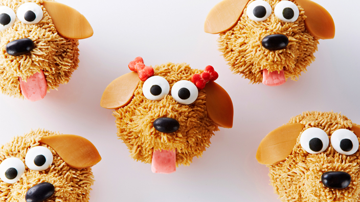 Puppy Dog Frosting Cupcakes
