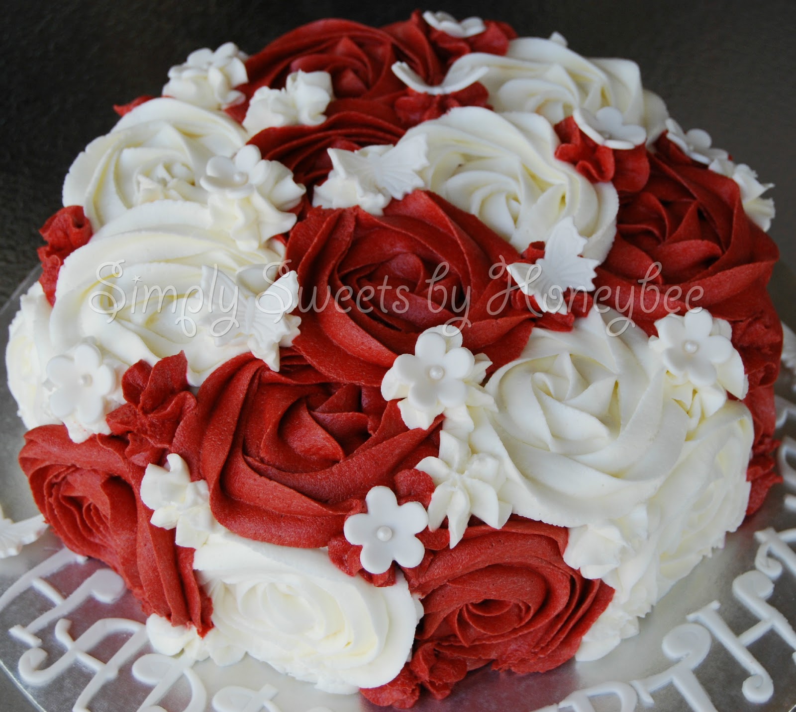 Red Rose Swirl Cake