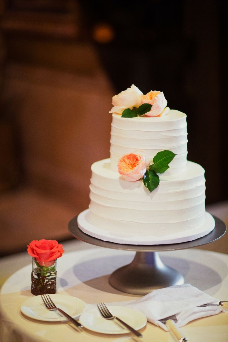 Small Two Layer Wedding Cakes