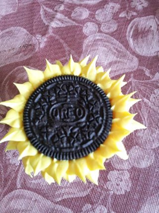 Sunflower Cupcakes Oreo