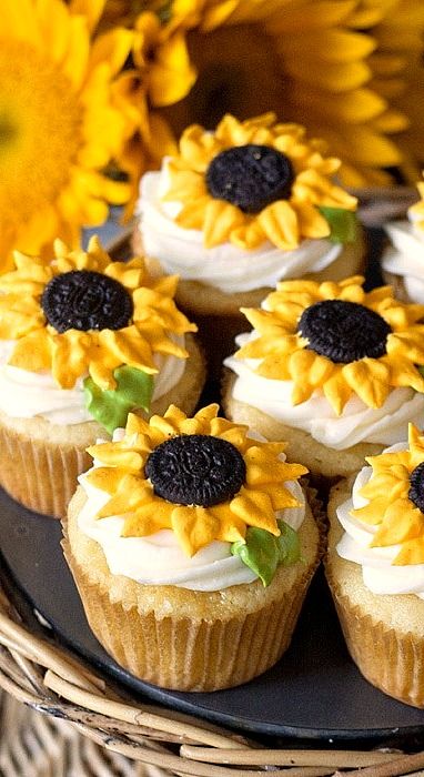 Sunflower Wedding Cakes Cupcakes