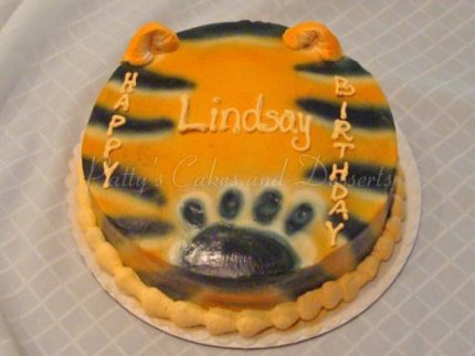 Tiger Paw Birthday Cake