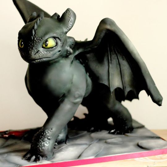 Train Your Dragon Toothless Cake