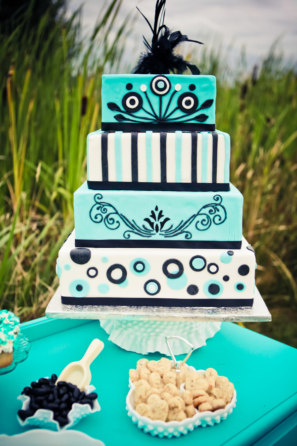 12 Aqua And Black Cakes Photo Turquoise White Wedding Turquoise Black And White Wedding Cakes