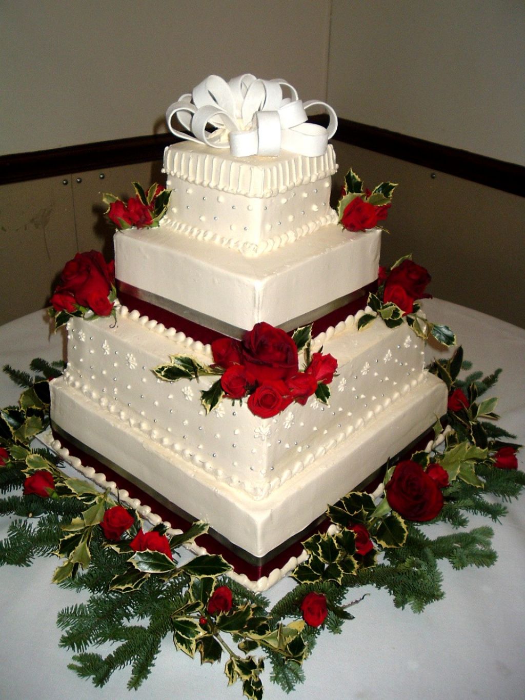 Wedding Cake with Red Roses