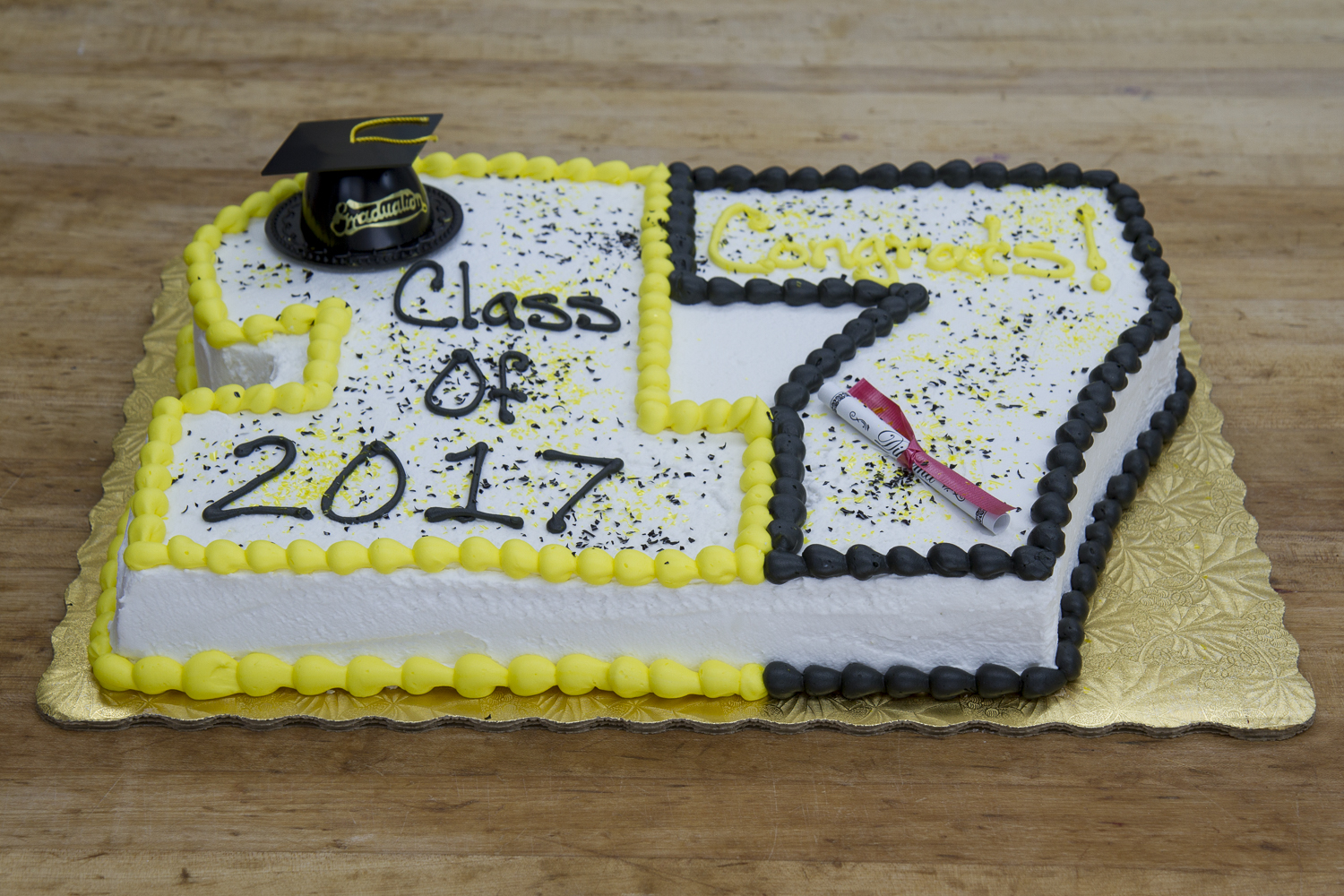 2017 Graduation Cakes 2017 Graduation Cakes
