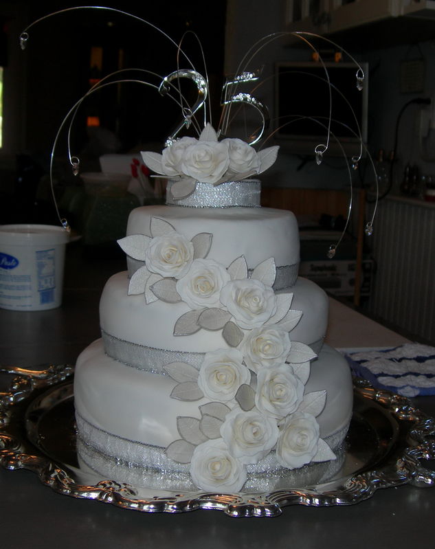 25th Wedding Anniversary Cake Idea