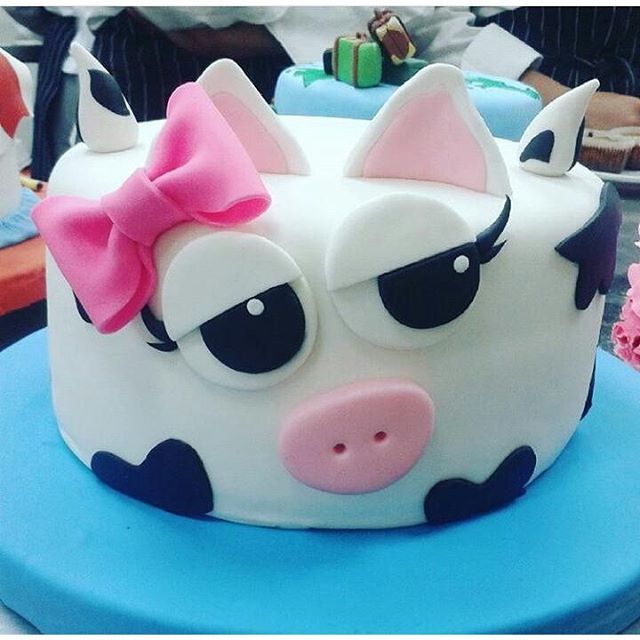 Fondant Birthday Cake Fondant Birthday Cake