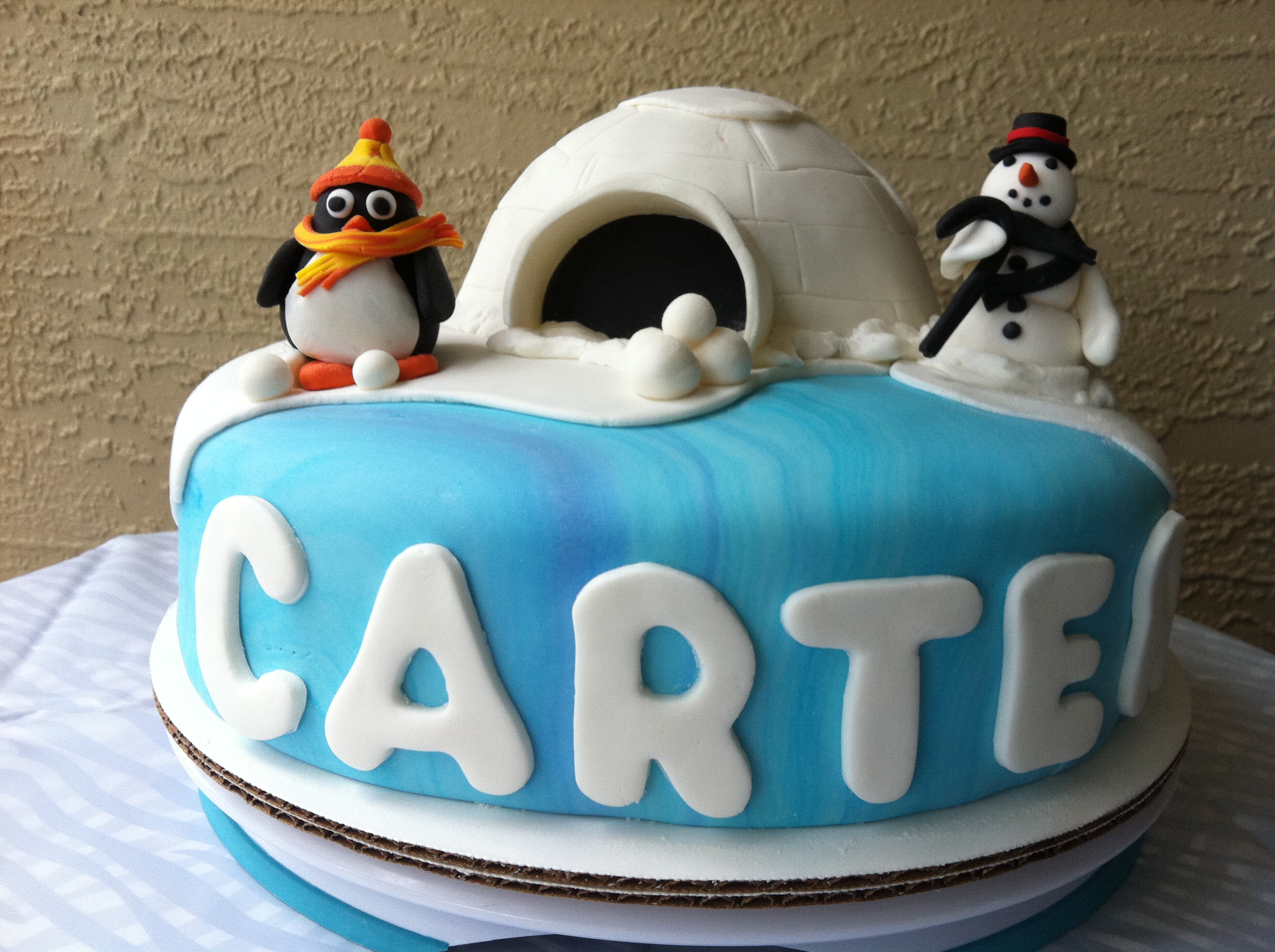 10 Photos of Penguins Fondant Cakes 10 Photos of Penguins Fondant Cakes
