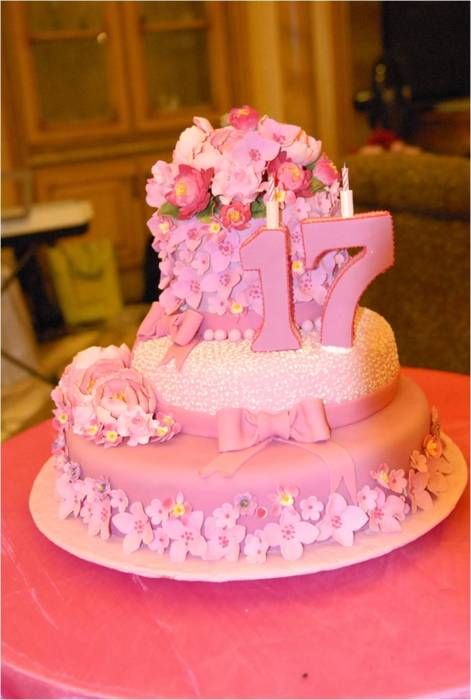 Girls 17th Birthday Cake Ideas