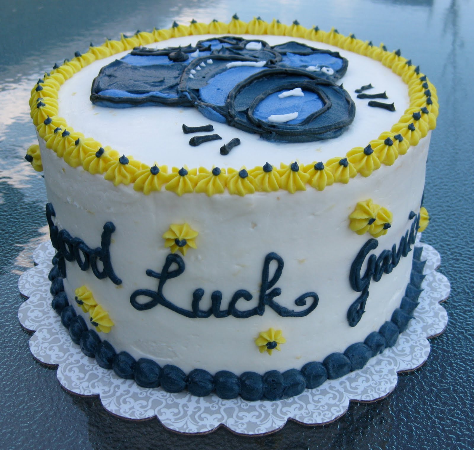 Good Luck Retirement Cake
