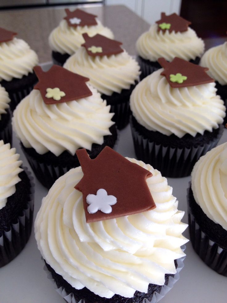 House Warming Cupcake Ideas House Warming Cupcake Ideas
