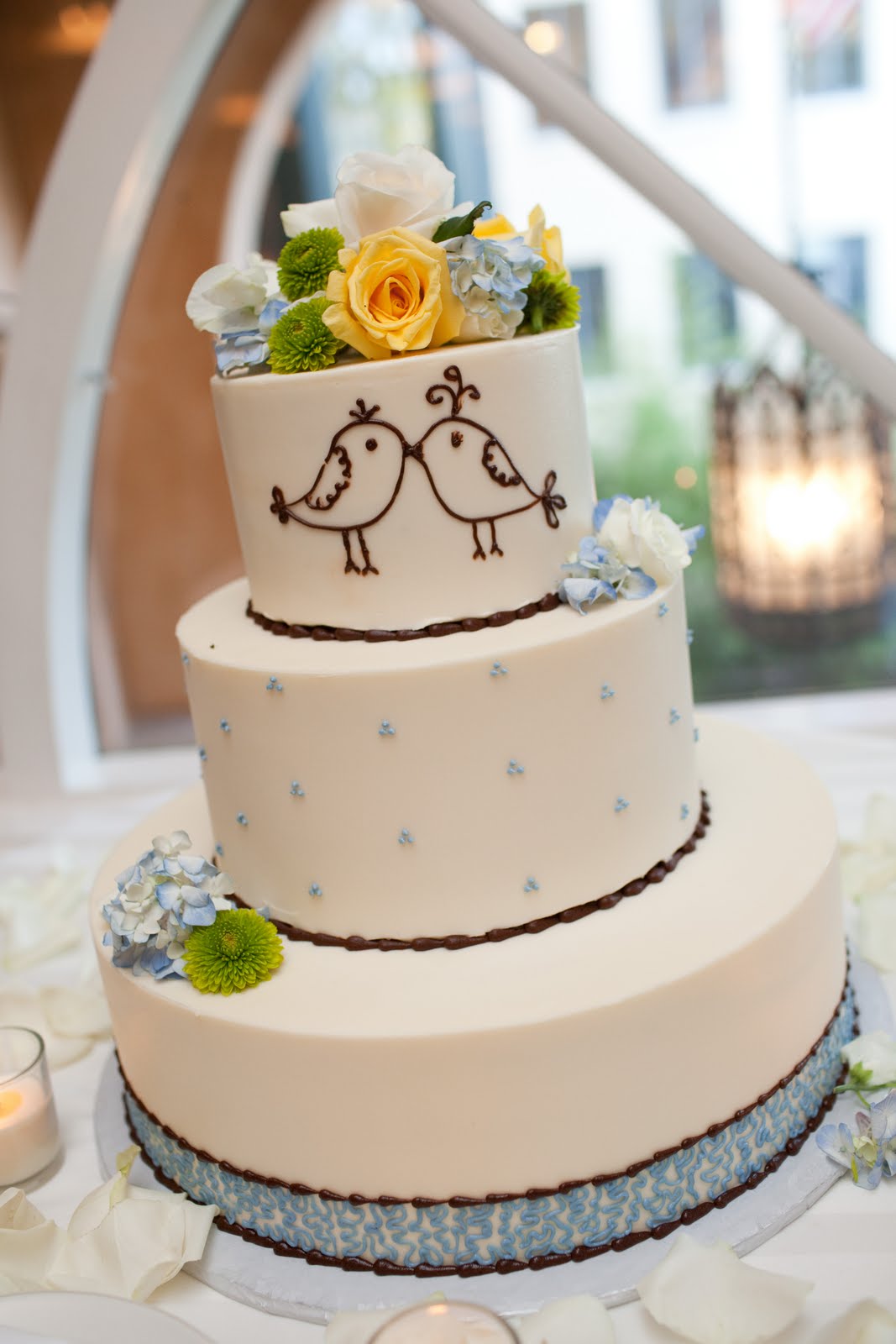 9 Photos of Love Birds Engagement Cakes