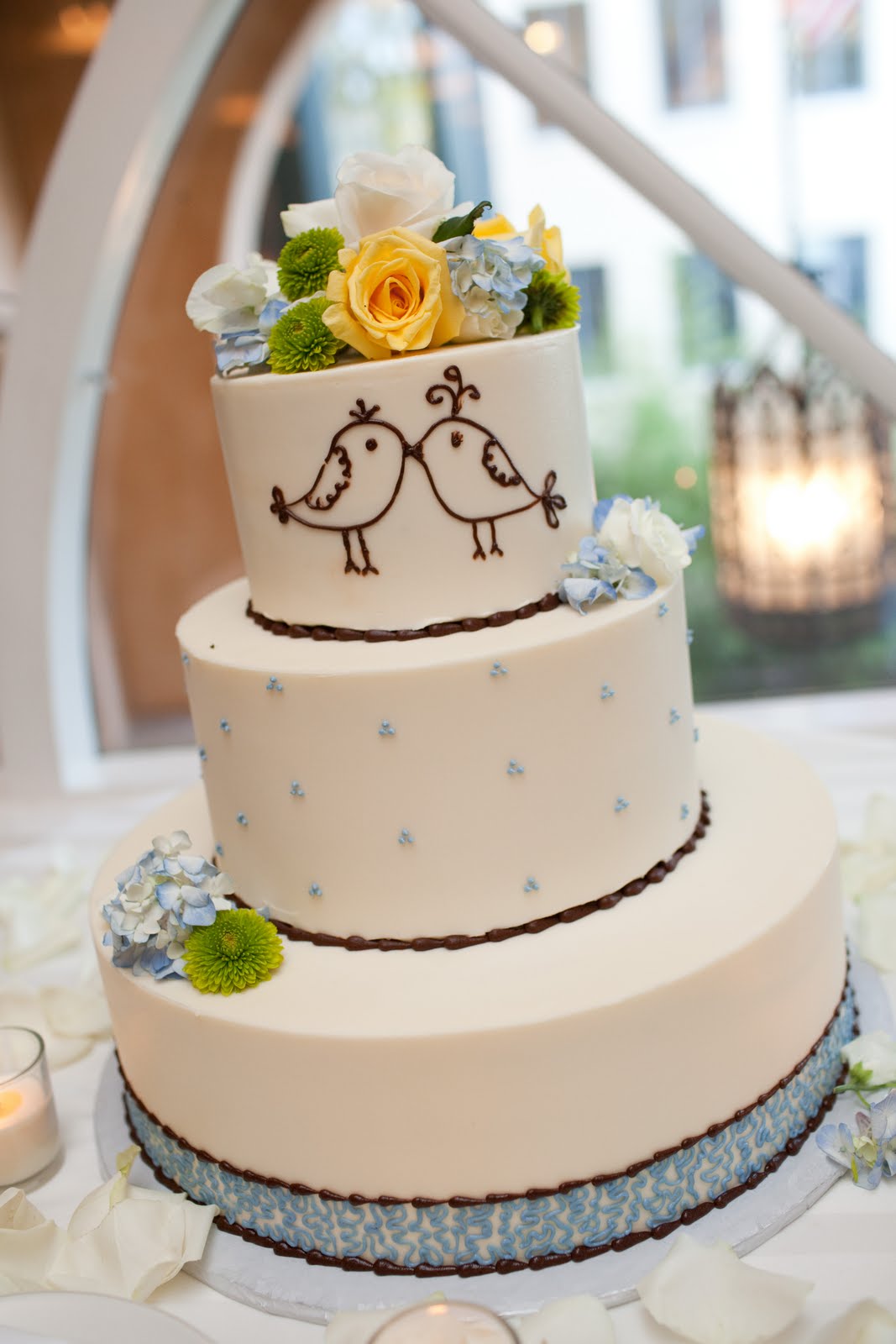 Love Bird Wedding Cake