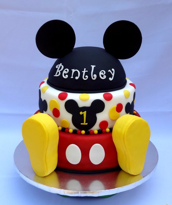 Mickey Mouse Birthday Cake