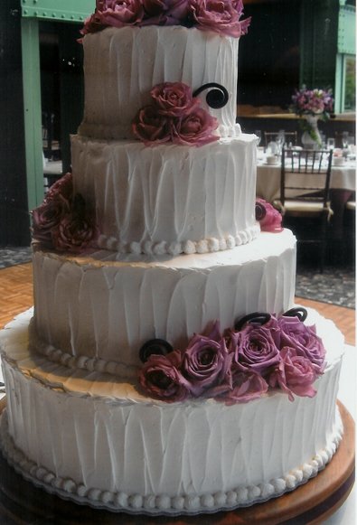 Non-Fondant Wedding Cake Non-Fondant Wedding Cake