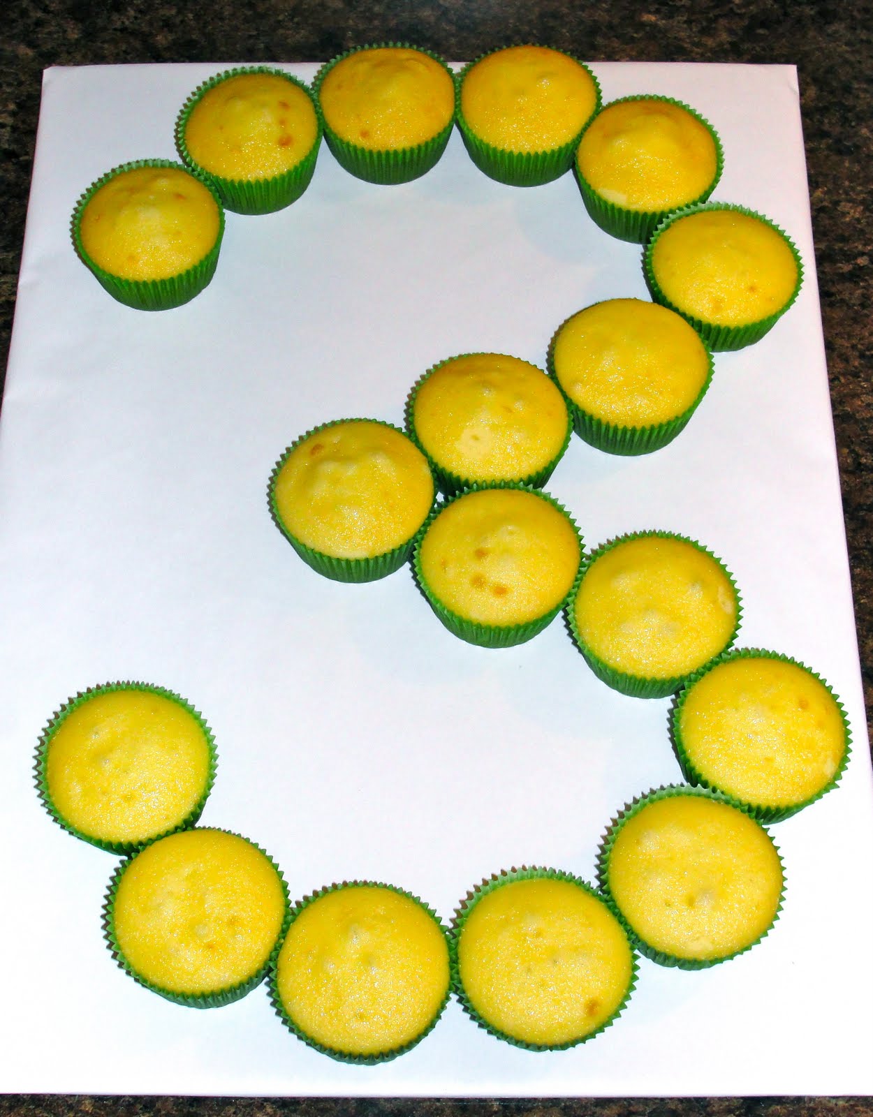 13 Cupcakes In Shape Of Number 3 Photo Birthday Cupcake Cake Number 3 13-cupcakes-in-shape-of-number-3-photo-birthday-cupcake-cake-number-3