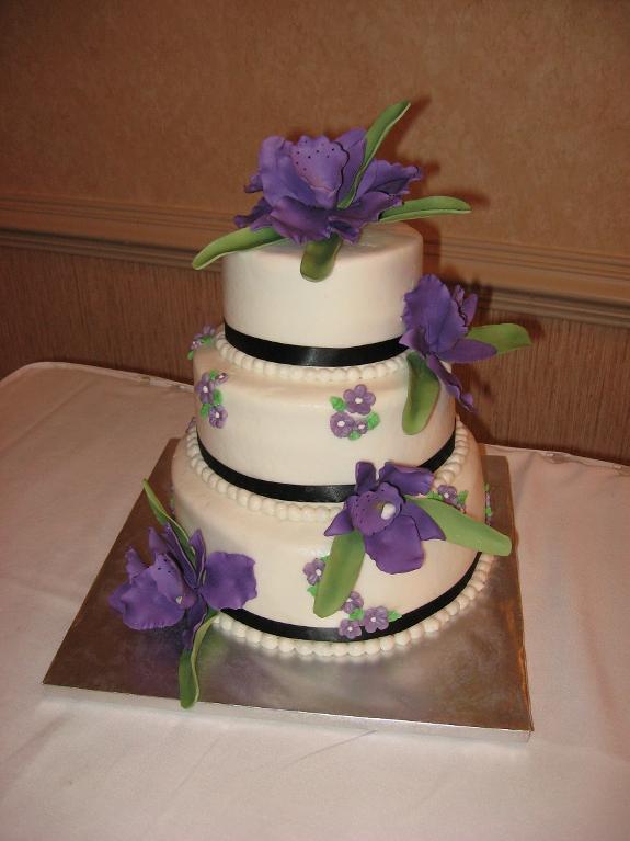 Wedding Cake with Orchids Wedding Cake with Orchids