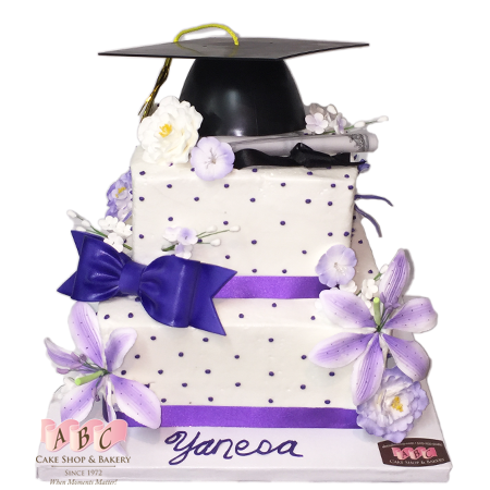 6 Photos of Purple And Yellow Graduation Cakes
