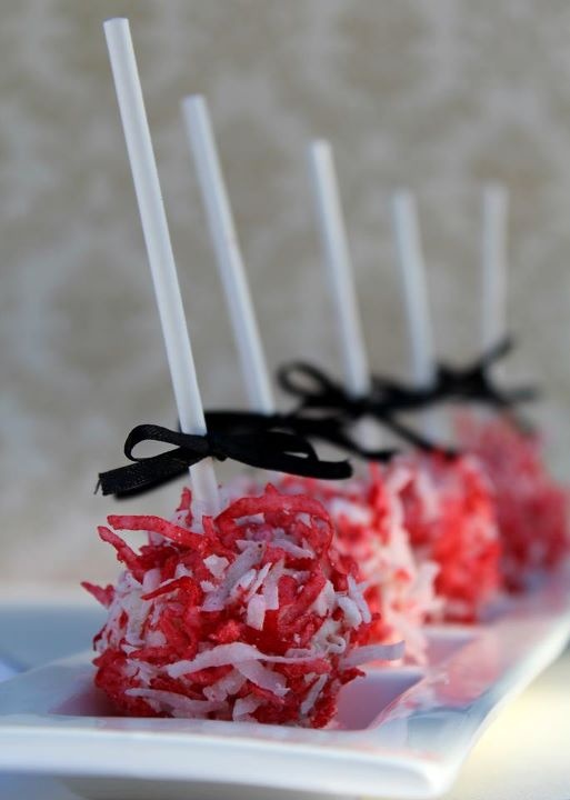 cheerleading cake pops