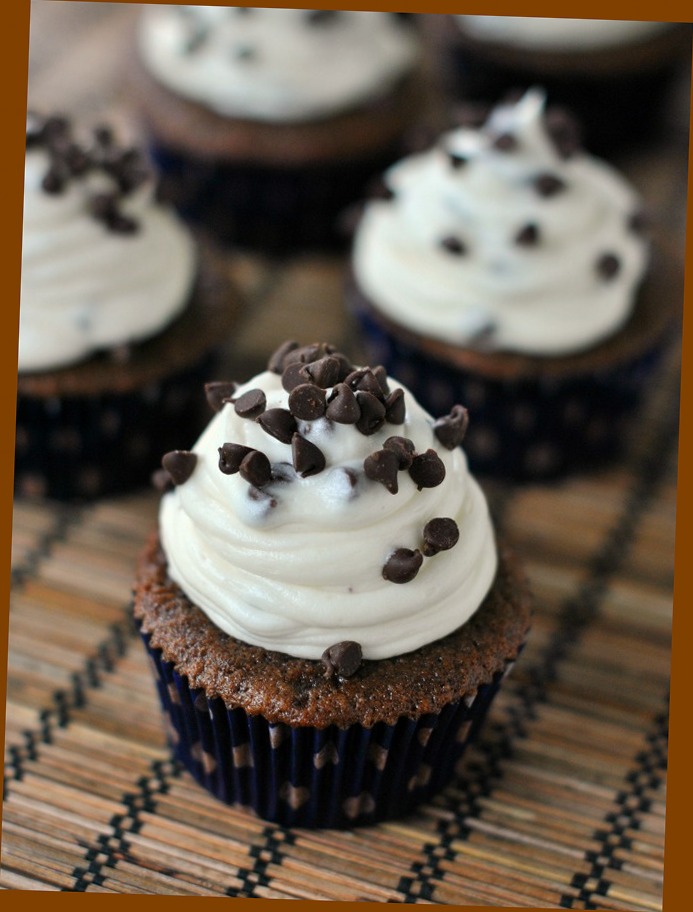 Chocolate Cheesecake Cupcakes