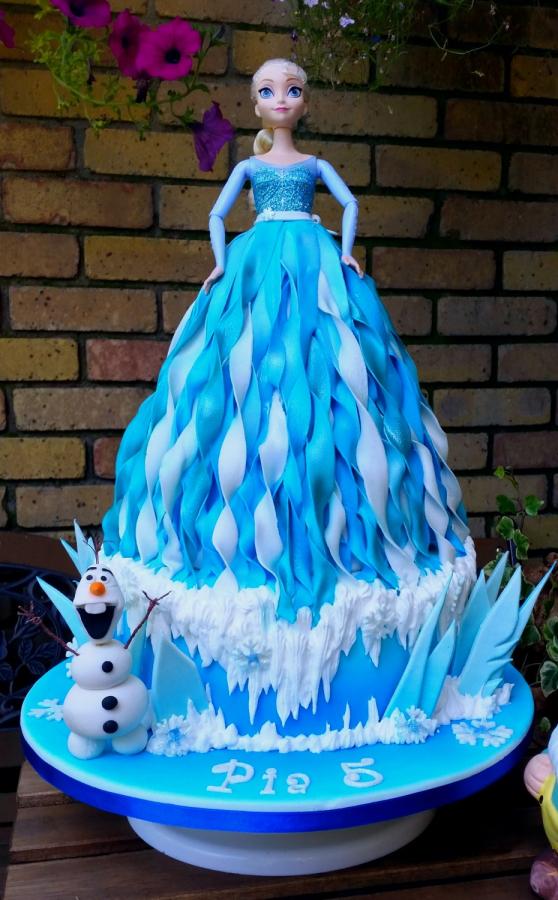 5 Photos of Elsa Doll Cakes With Frosting