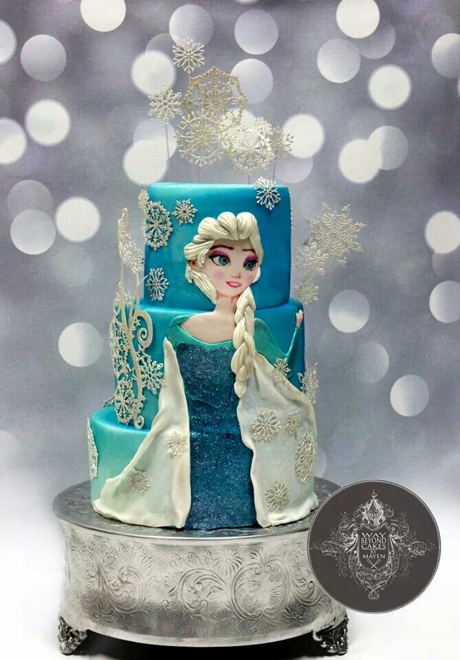 Elsa Frozen Cake