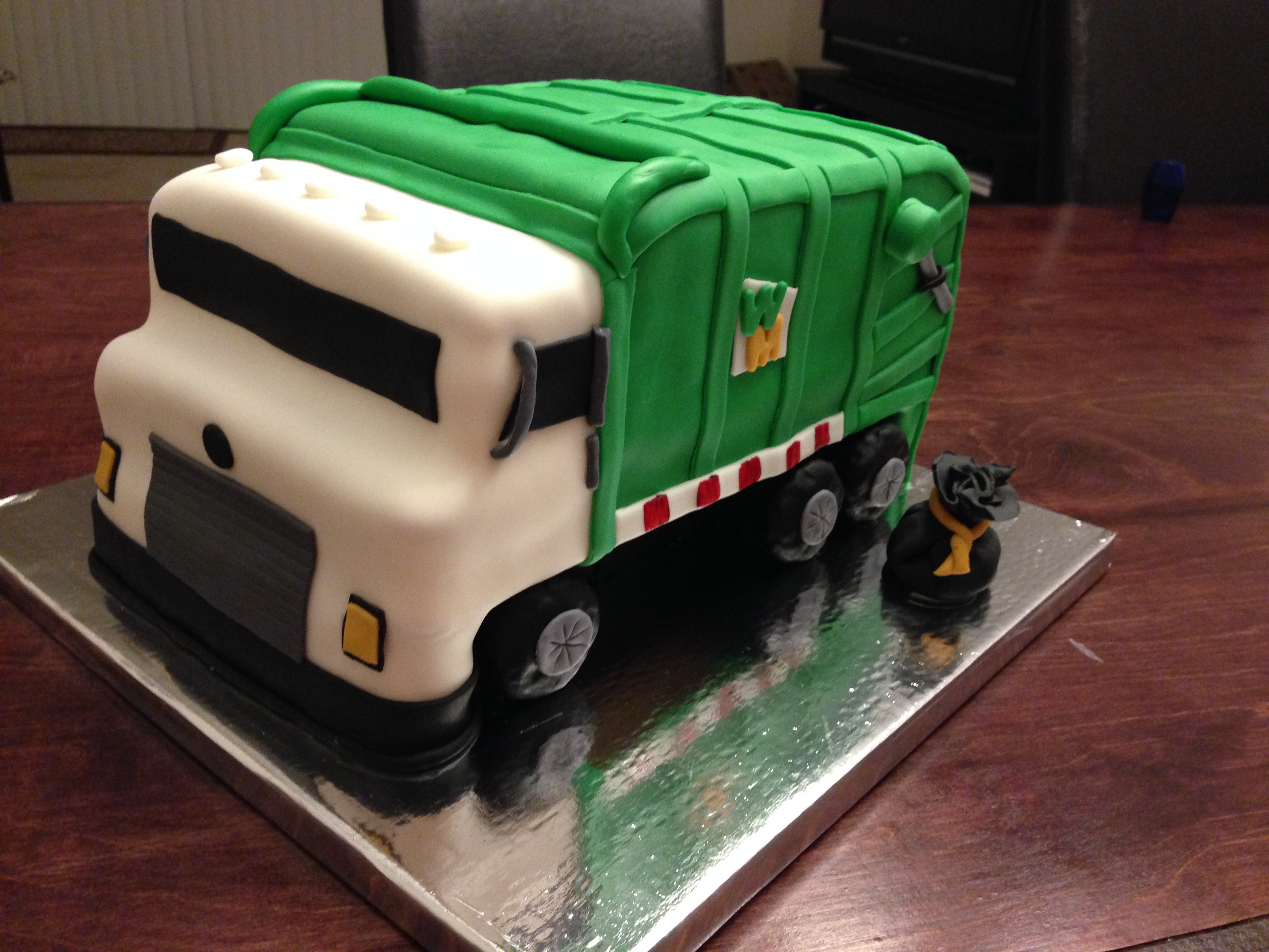 Garbage Truck Cake Garbage Truck Cake