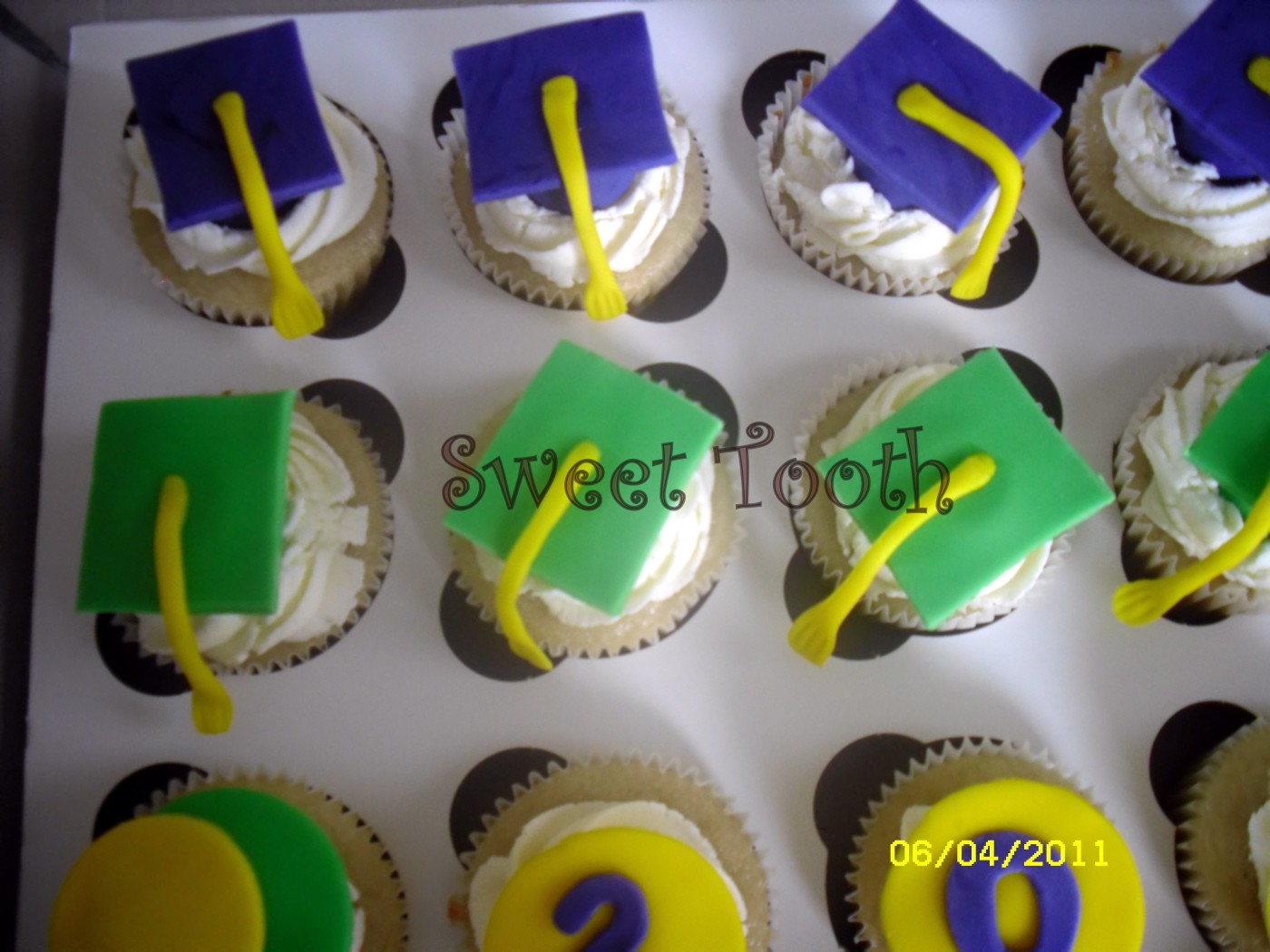 Green and Yellow Graduation Cupcakes