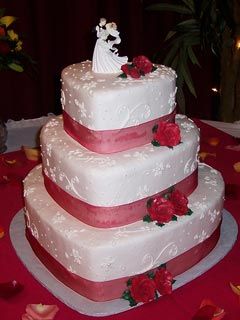 Heart Shaped Wedding Cake Tier Heart Shaped Wedding Cake Tier