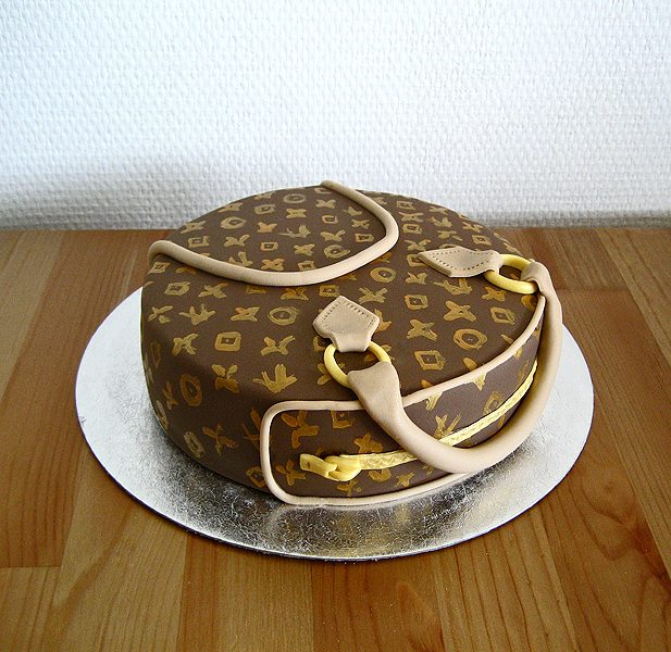 Louis Vuitton Cake